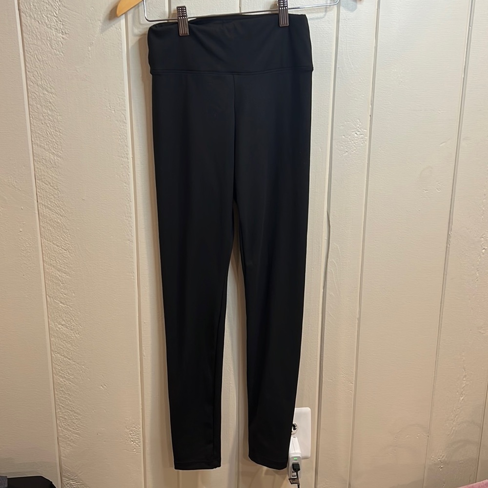 Lot of 4 - Zella XS, Tesla Small, Under Armour Small and Felina Small